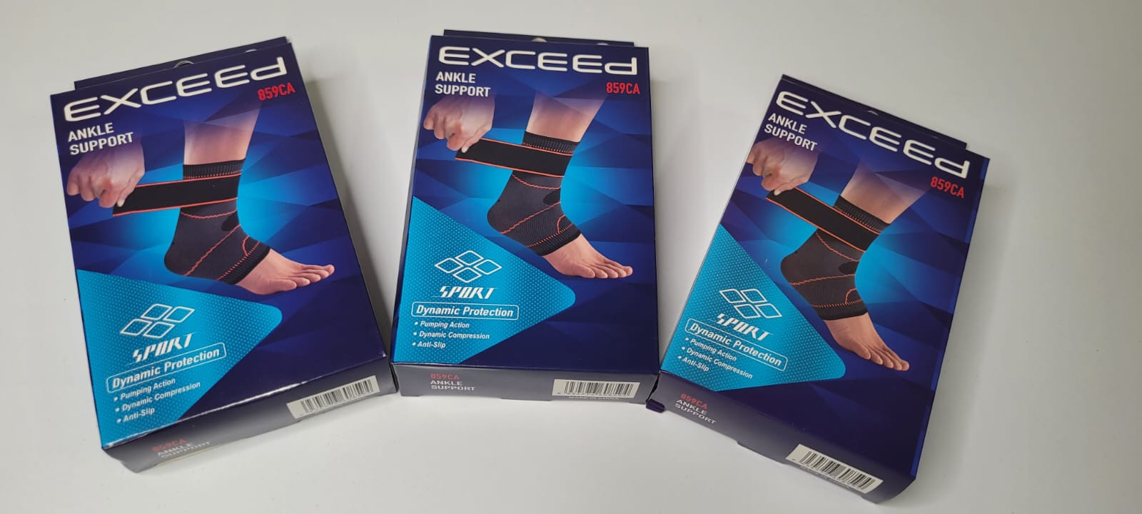 Miniatura 3 de MEDIA TOBILLERA AJUSTABLE NEGRA- NARANJA